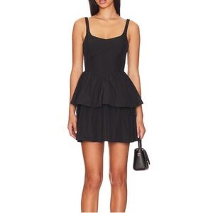 AMANDA UPRICHARD kellyn mini dress in black. Xl